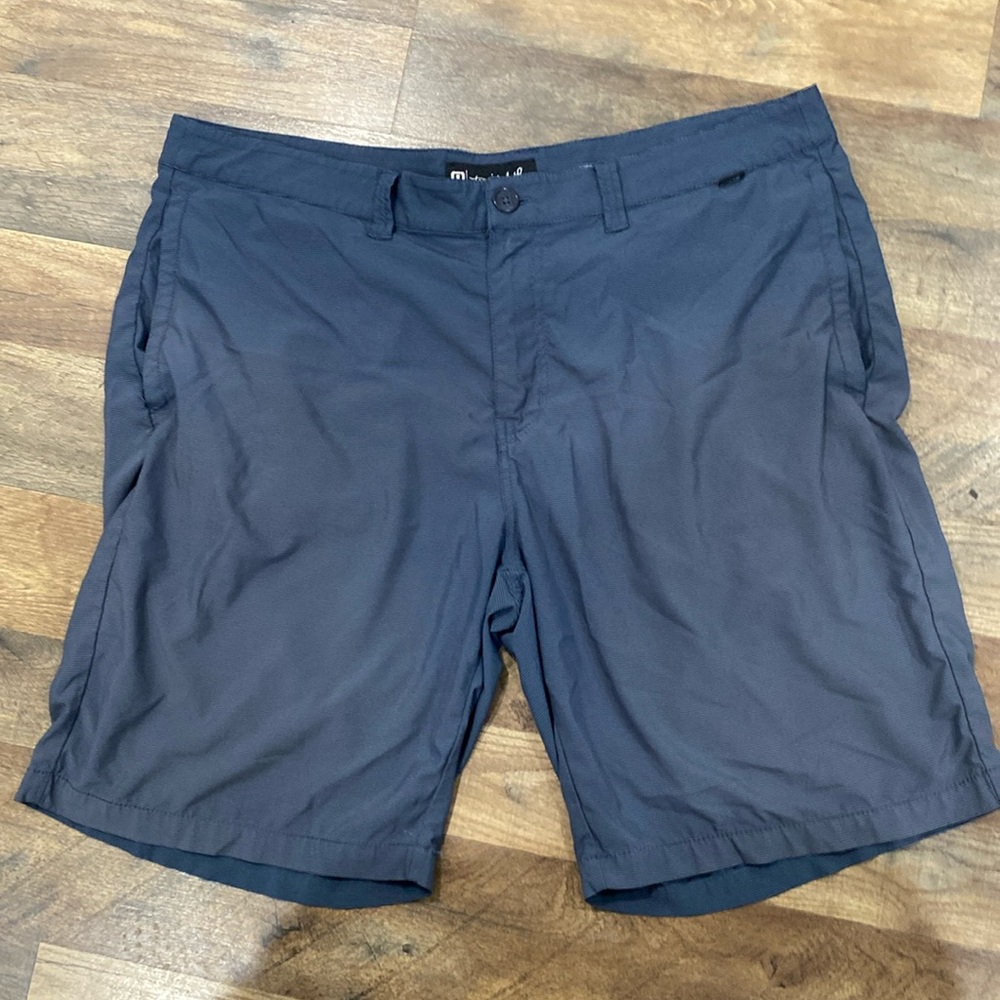 Travis Mathew Performance Chino Golf‎ Flat Front Micro-striped Shorts Size 38